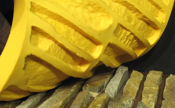 模具硅膠翻模多久才會(huì)干 ？