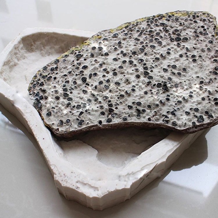 人造文化石硅膠模具為什么會(huì)開裂？