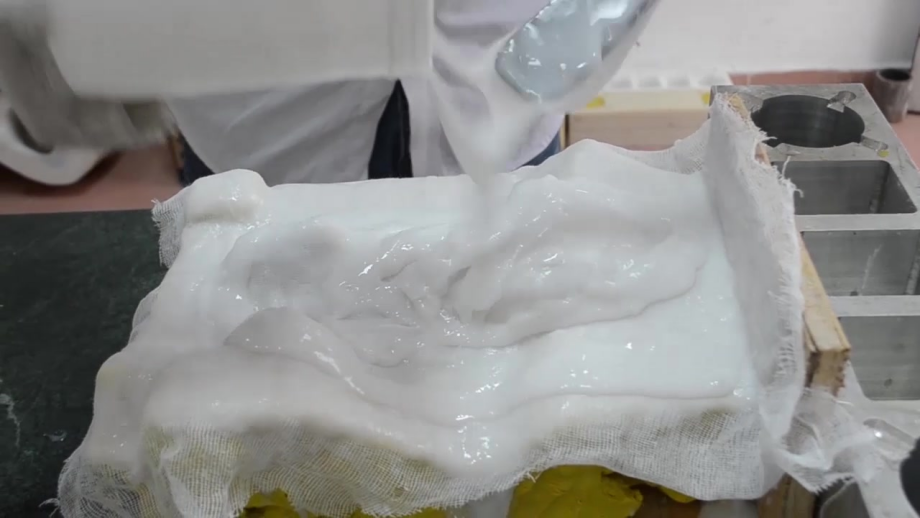 模具硅膠刷模如何使用，有什么需要注意的 ？