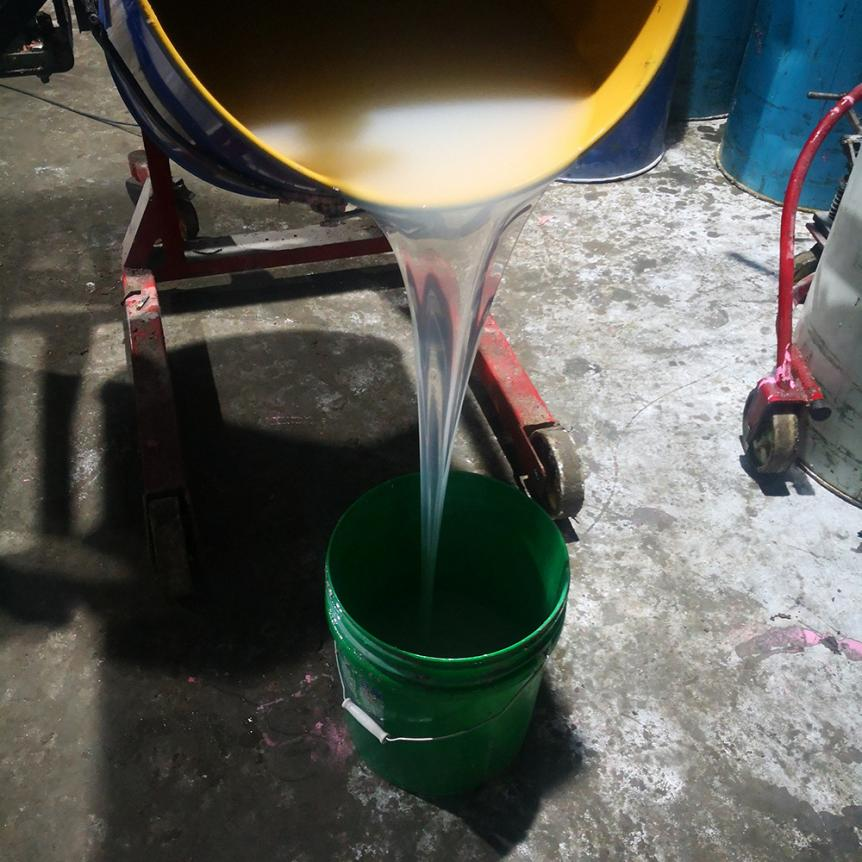 液態(tài)硅膠產(chǎn)品有雜質(zhì)怎么辦 ？