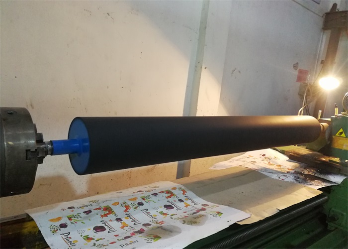 硅膠膠輥的神奇應(yīng)用從工業(yè)到生活，無處不在的膠輥身影